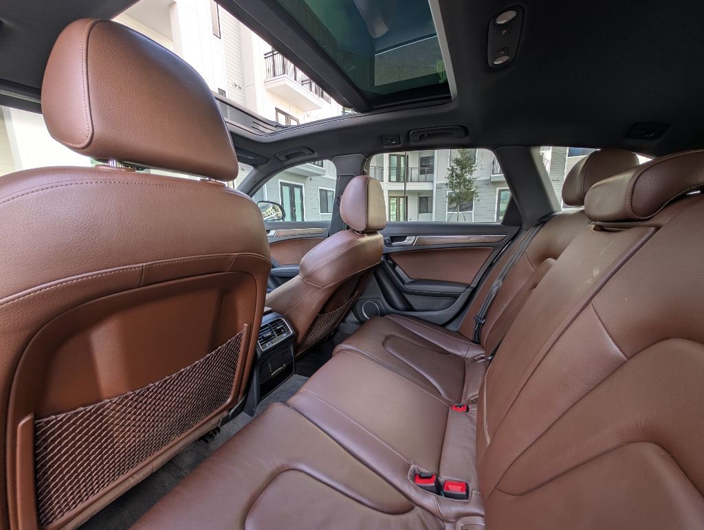 2016 Audi A4 Image 19
