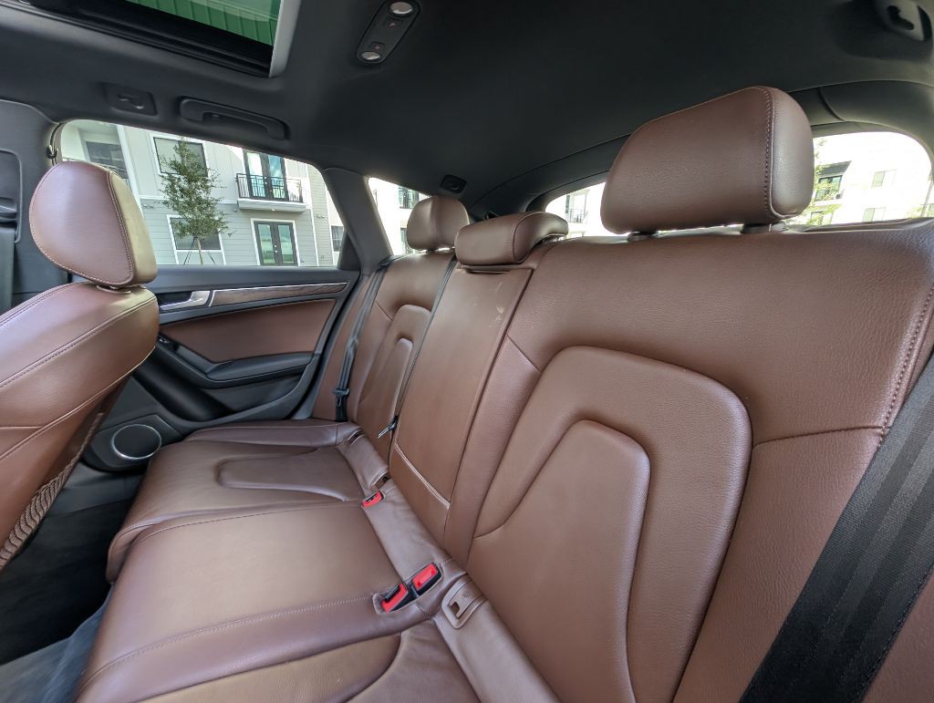 2016 Audi A4 Image 20