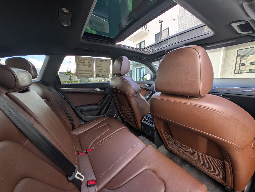 2016 Audi A4 Image 22