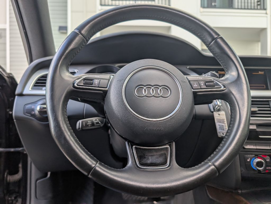 2016 Audi A4 Image 31