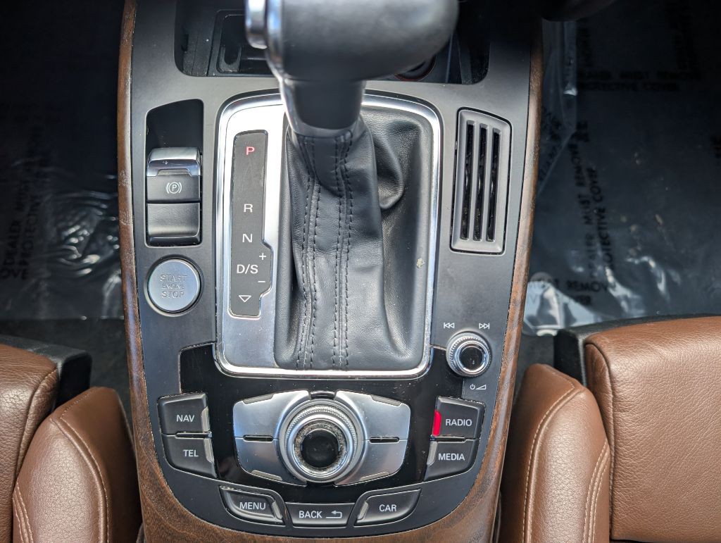 2016 Audi A4 Image 35