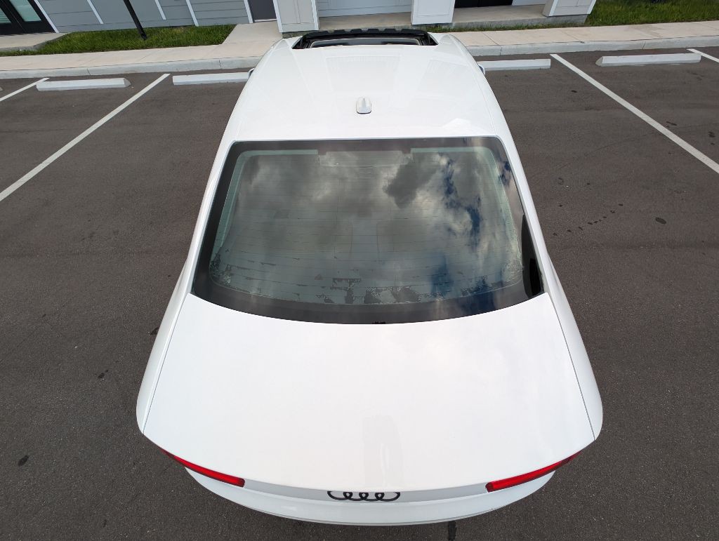 2016 Audi A4 Image 9