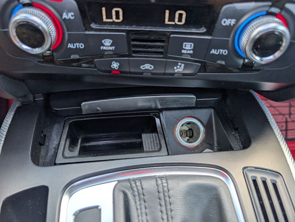 2016 Audi A4 Image 34