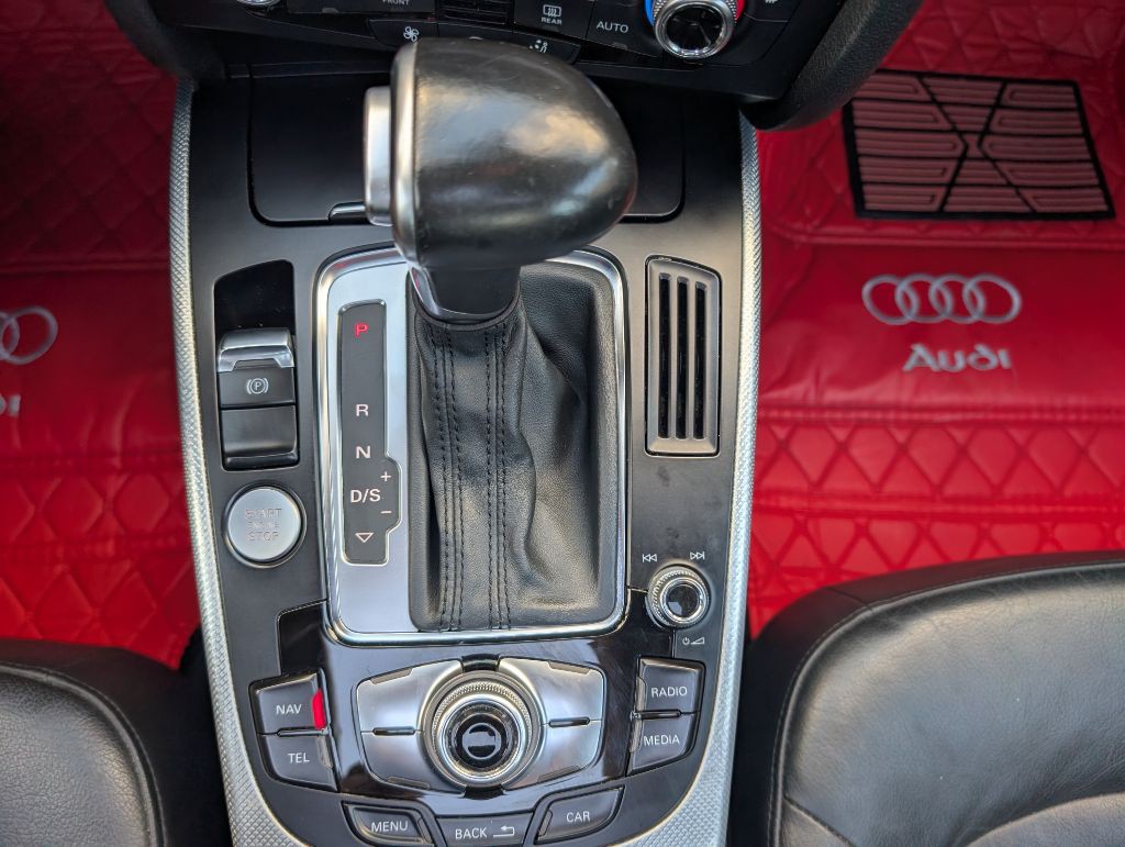 2016 Audi A4 Image 36