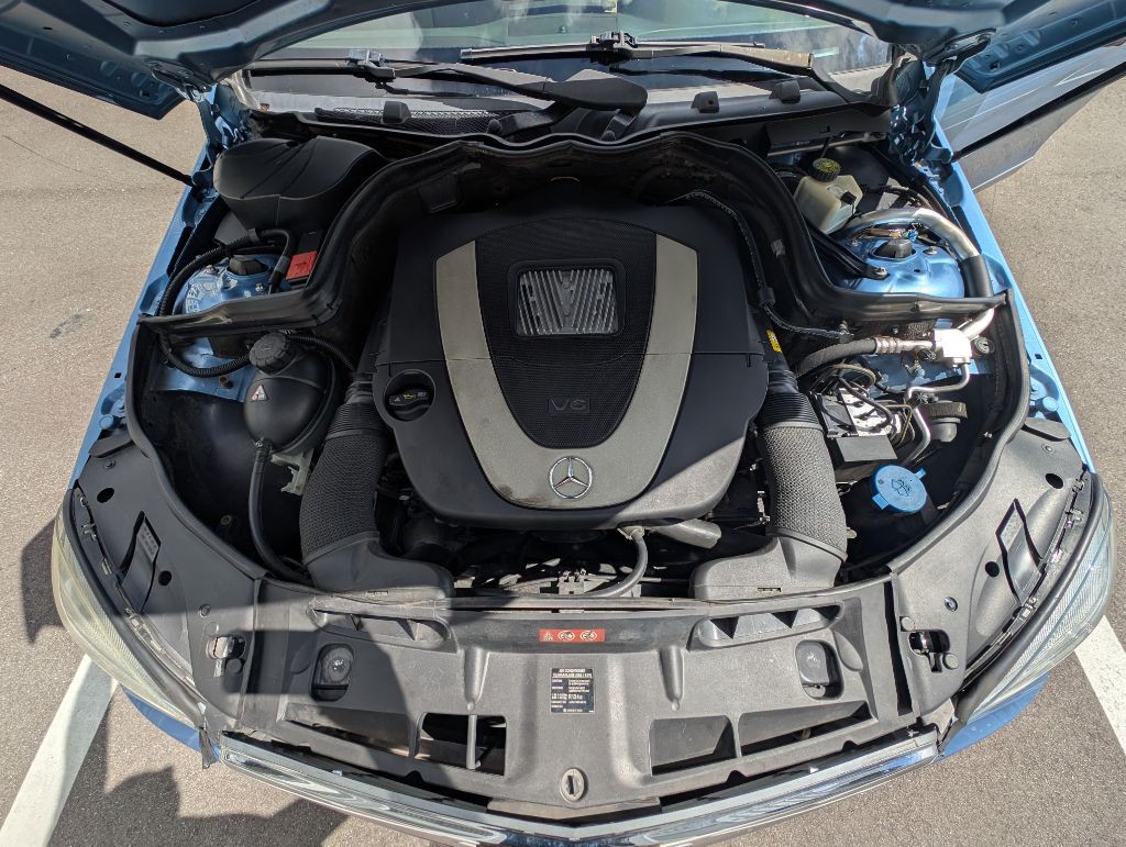 2010 Mercedes-Benz C-Class Image 40