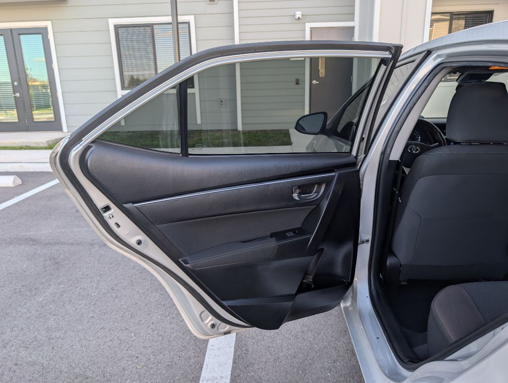 2018 Toyota Corolla Image 14