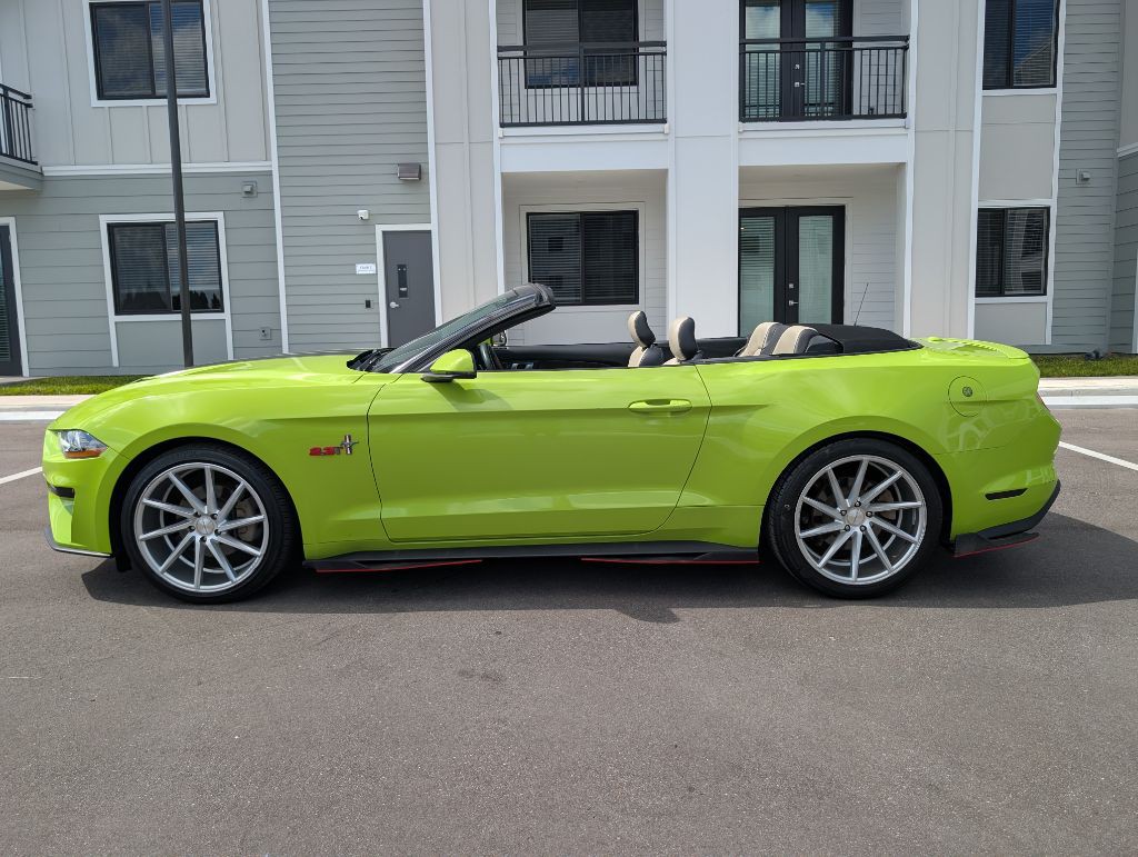2020 Ford Mustang Image 15