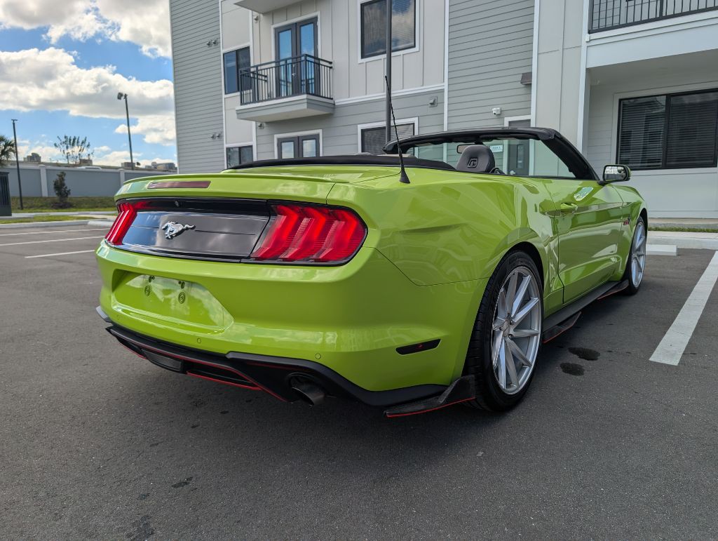 2020 Ford Mustang Image 17