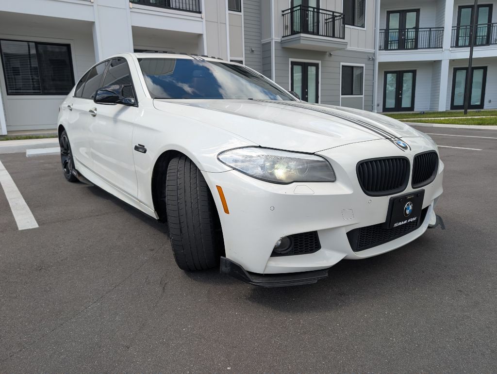 2013 BMW 5 Series Image 4