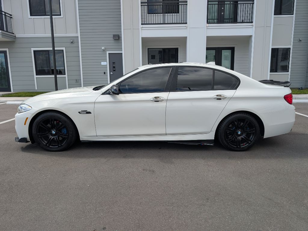 2013 BMW 5 Series Image 5