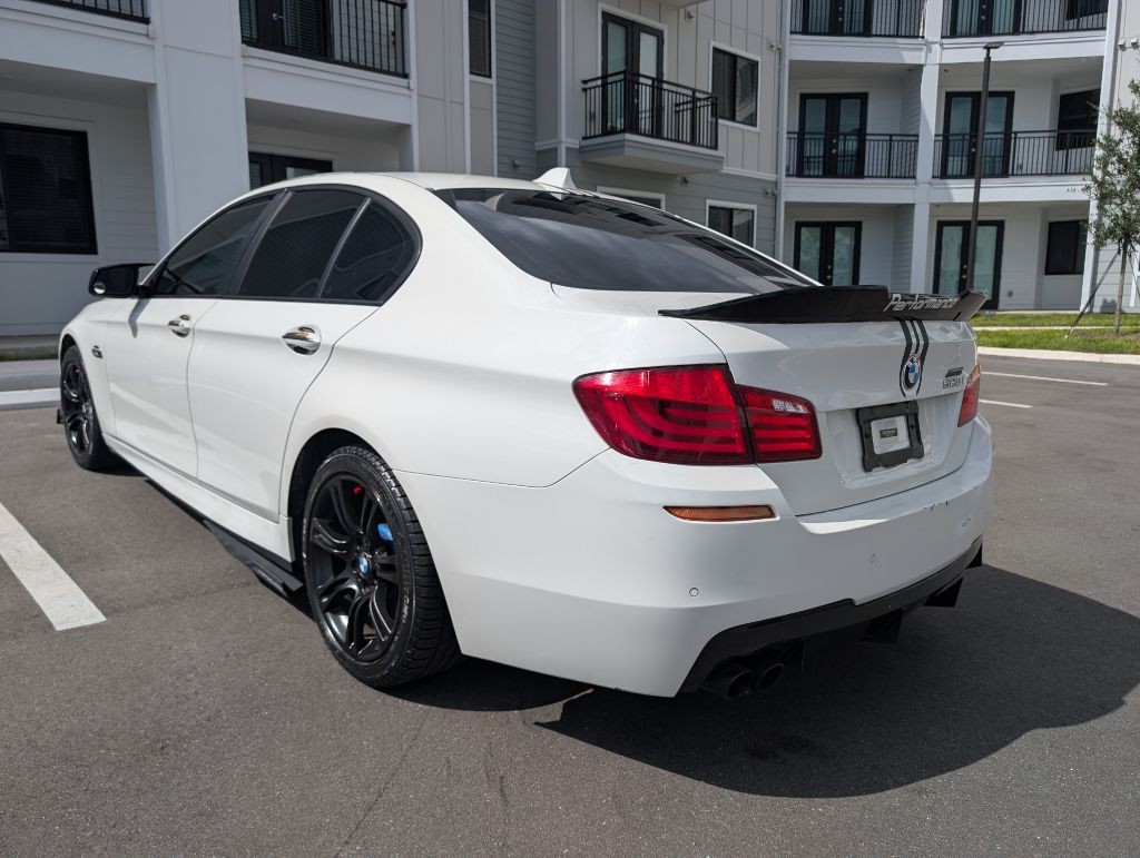 2013 BMW 5 Series Image 10