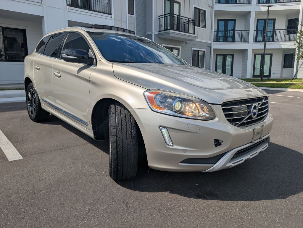 2017 Volvo XC60 Image 4