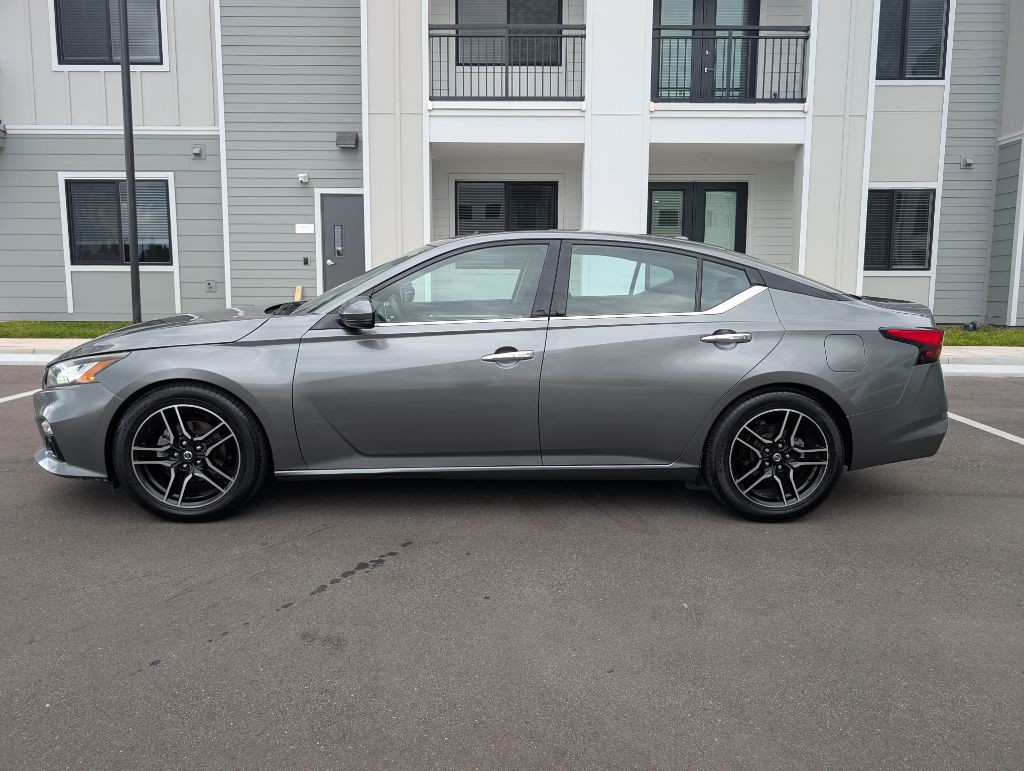 2019 Nissan Altima Image 5