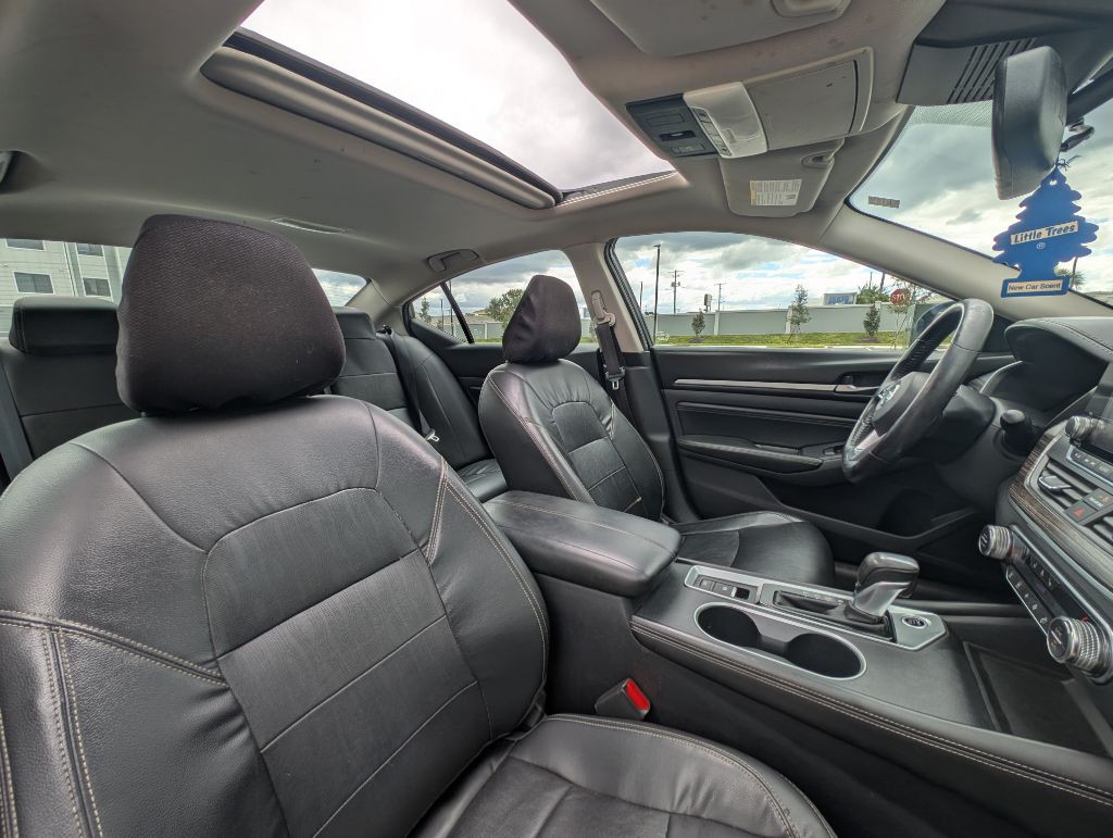 2019 Nissan Altima Image 22