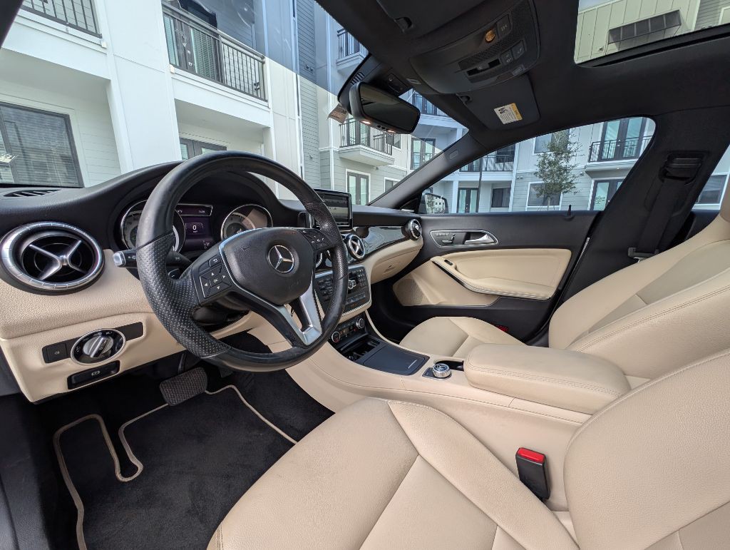 2014 Mercedes-Benz CLA-Class Image 14
