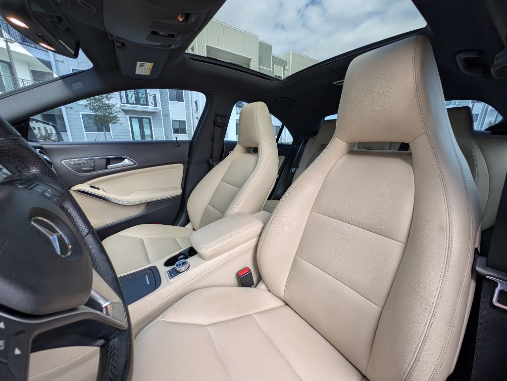2014 Mercedes-Benz CLA-Class Image 15