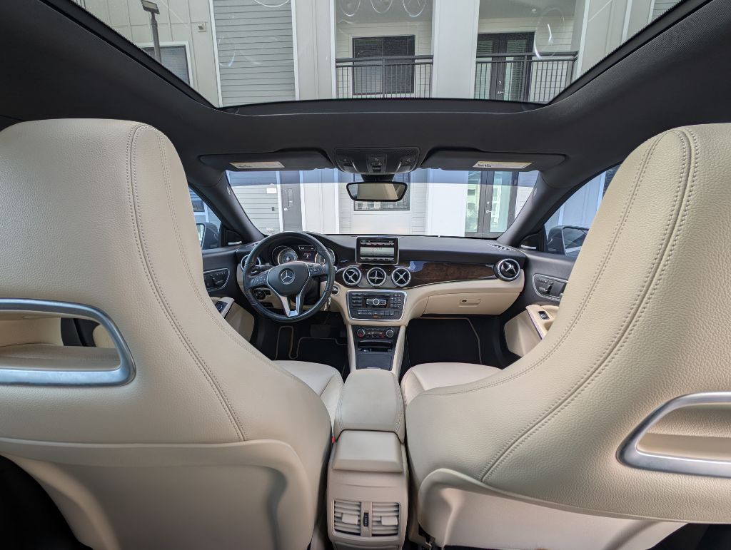 2014 Mercedes-Benz CLA-Class Image 26