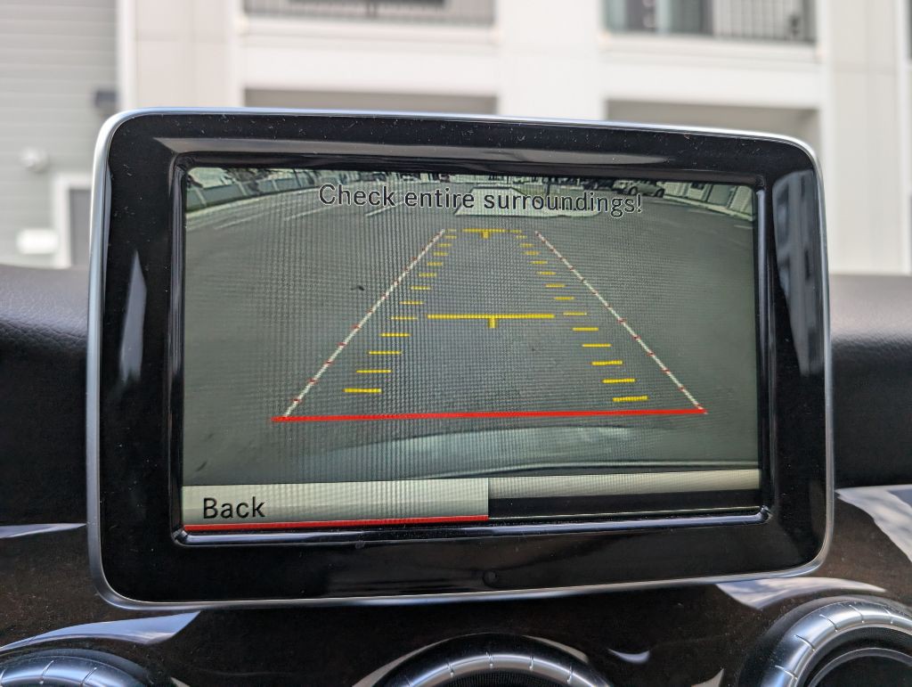 2014 Mercedes-Benz CLA-Class Image 35