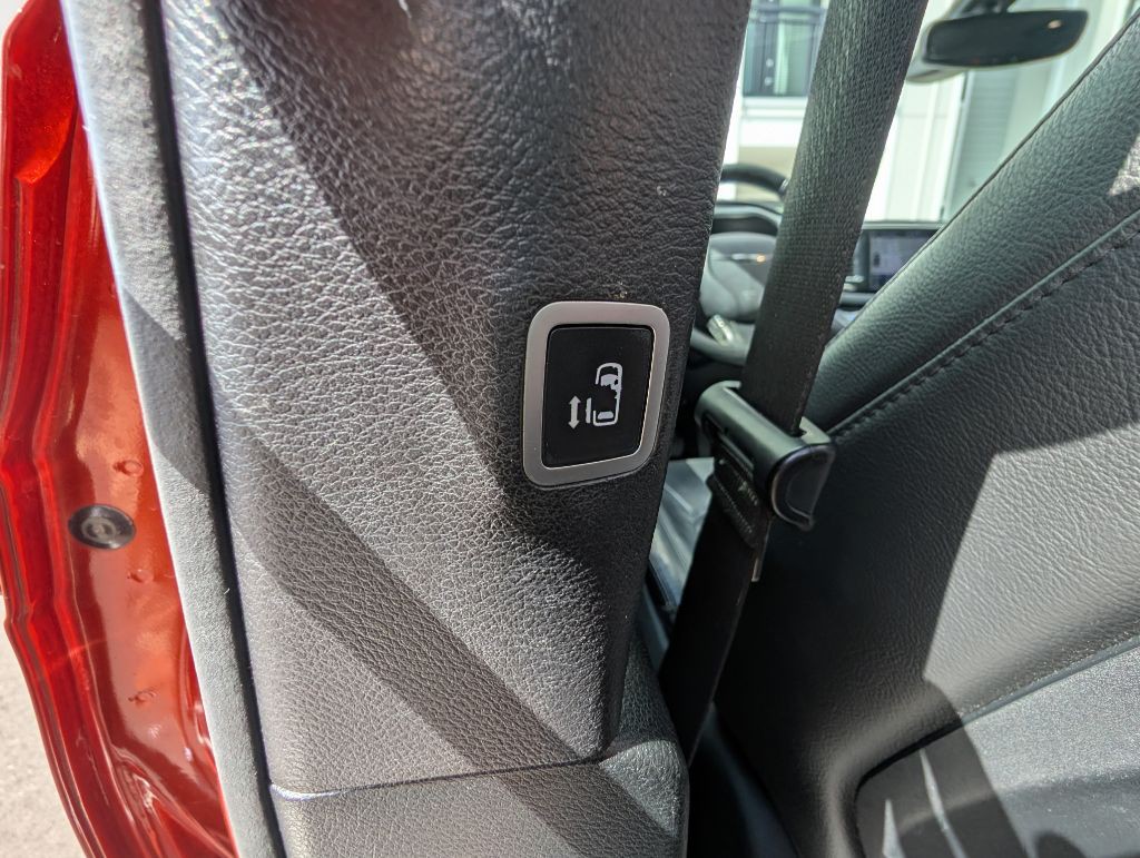 2018 Chrysler Pacifica Image 23