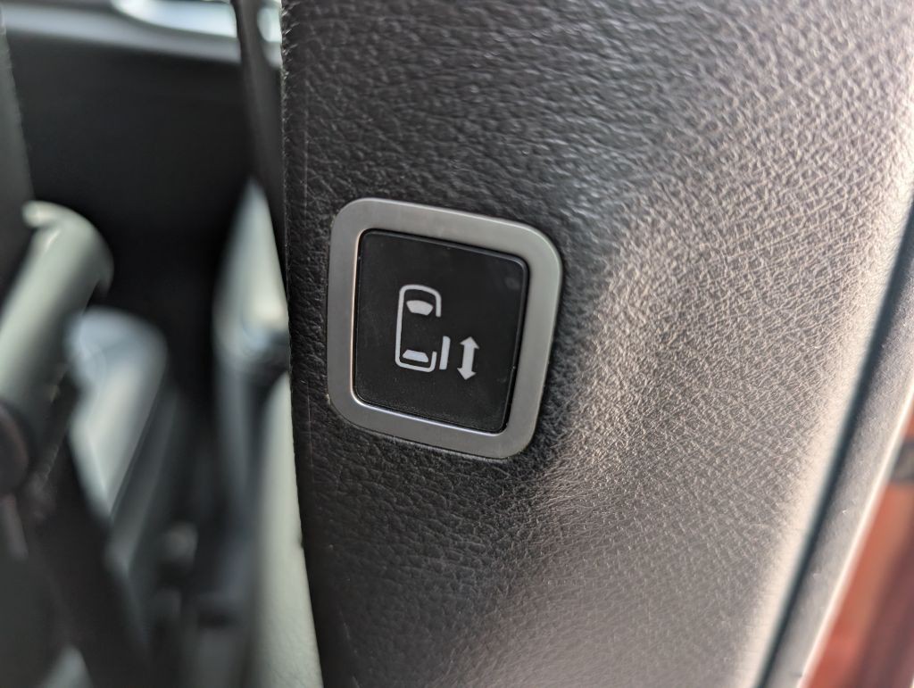 2018 Chrysler Pacifica Image 28