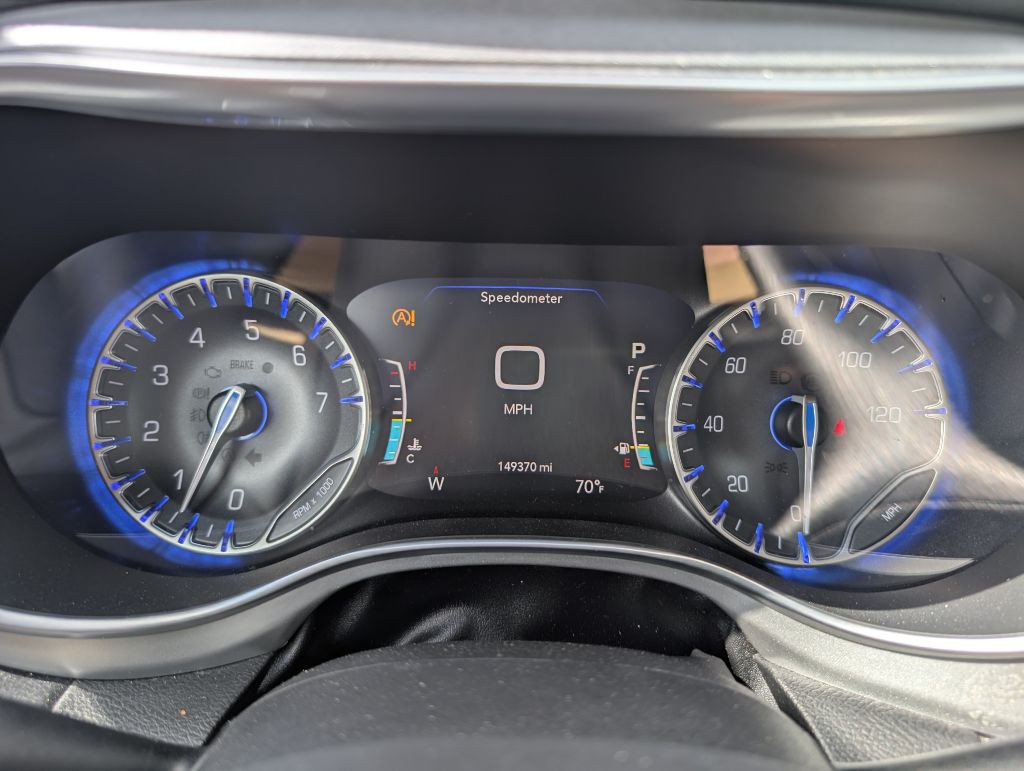 2018 Chrysler Pacifica Image 35