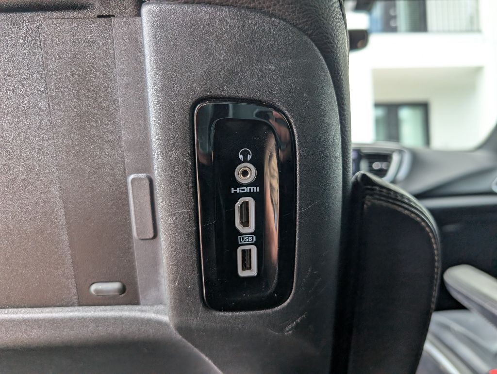 2018 Chrysler Pacifica Image 45