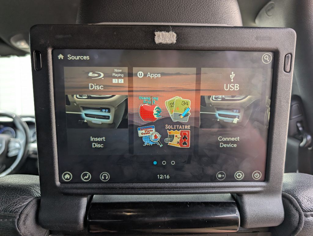 2018 Chrysler Pacifica Image 47