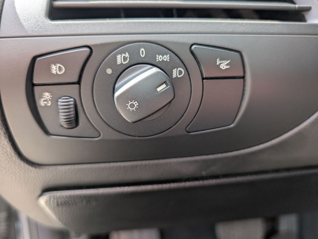 2010 BMW 6 Series Image 31