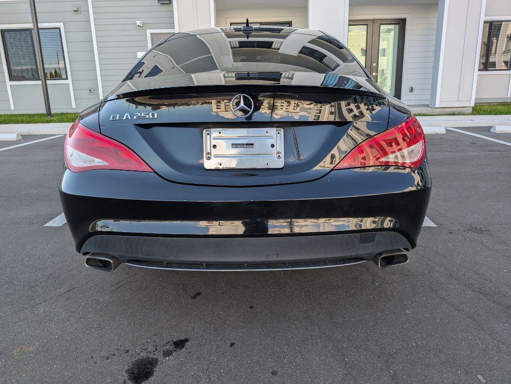 2014 Mercedes-Benz CLA-Class Image 8