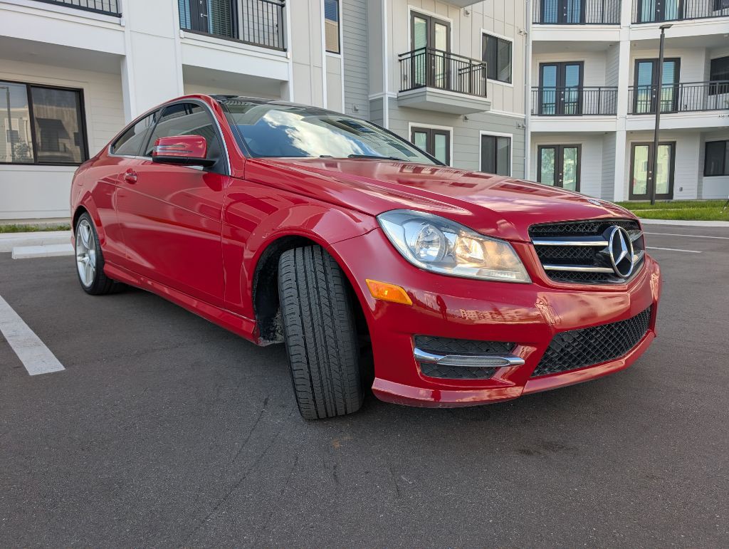 2014 Mercedes-Benz C-Class Image 4