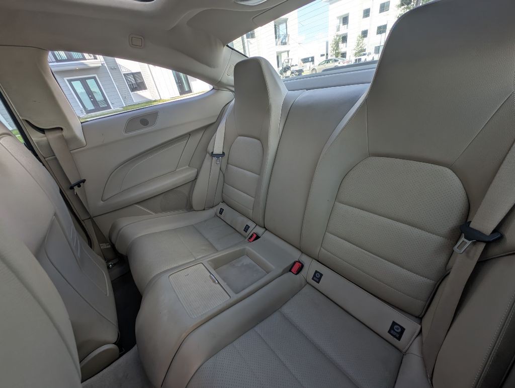 2014 Mercedes-Benz C-Class Image 14