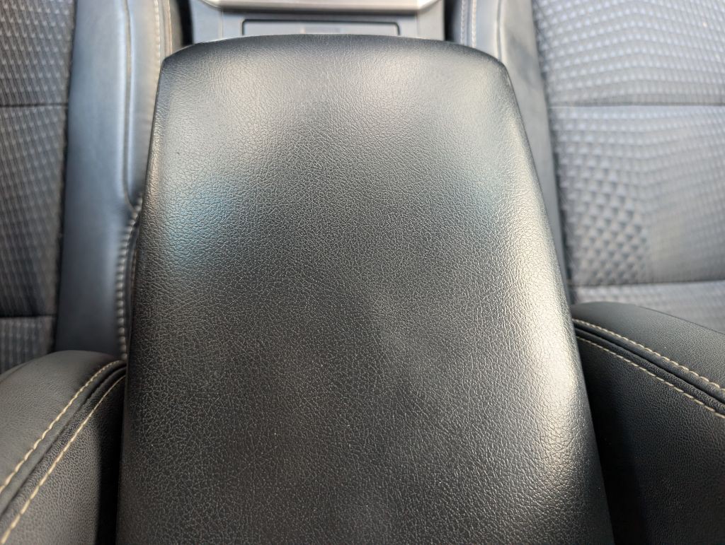 2014 Toyota Camry Image 38