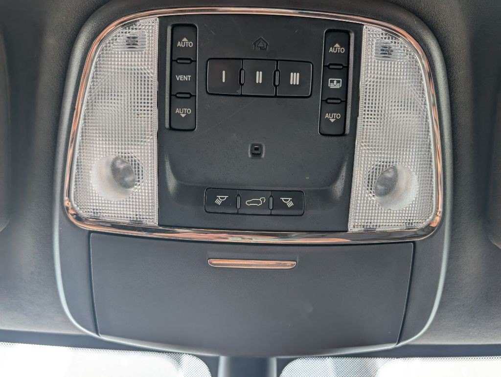 2015 Jeep Grand Cherokee Image 39