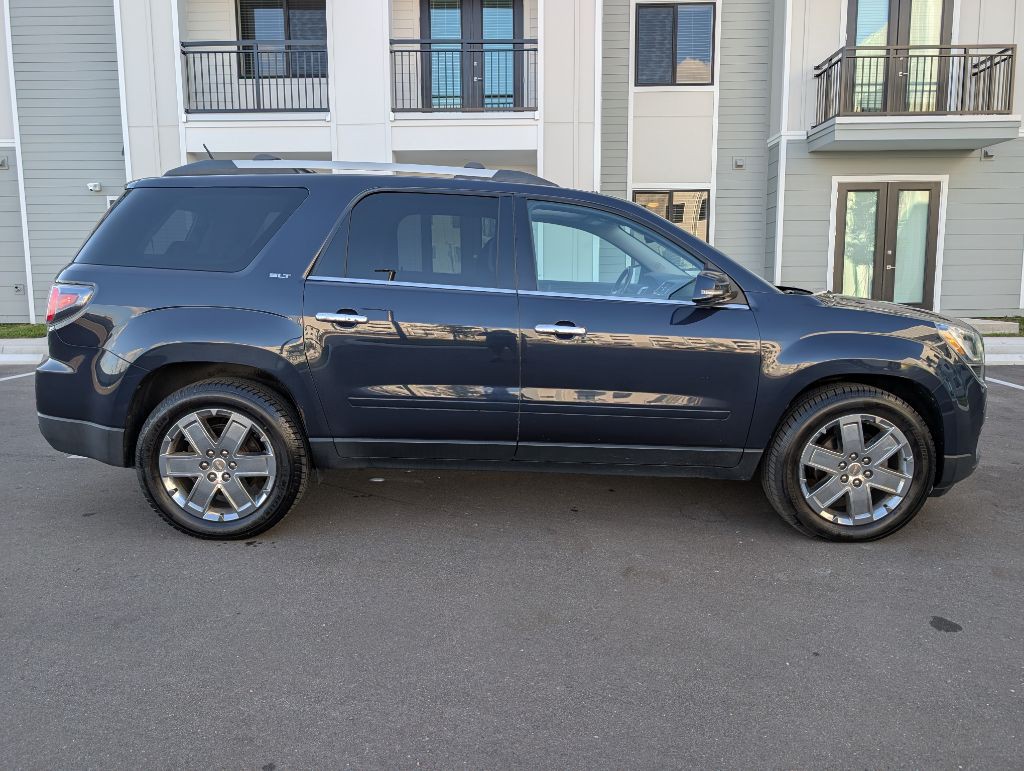 2017 GMC Acadia Image 6