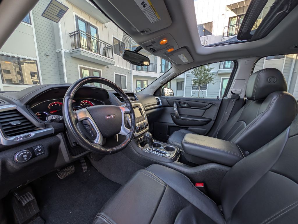 2017 GMC Acadia Image 18