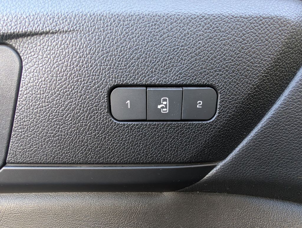 2017 GMC Acadia Image 35