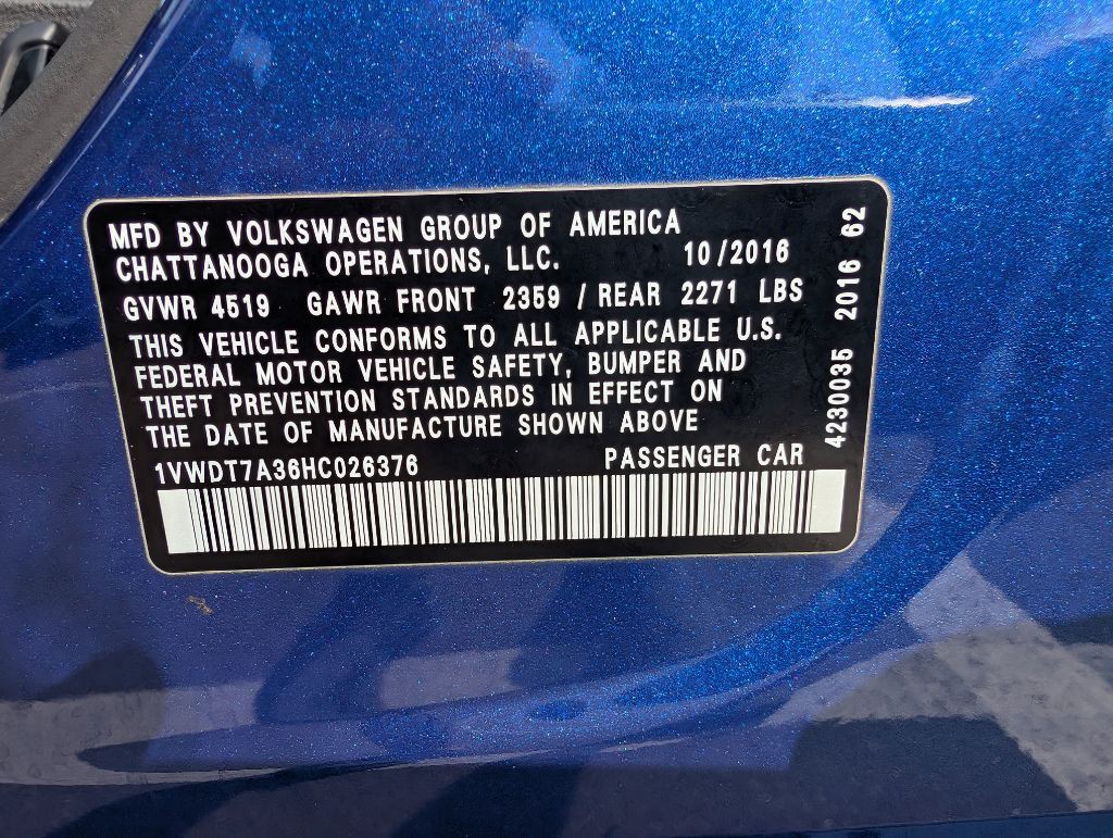 2017 Volkswagen Passat Image 45