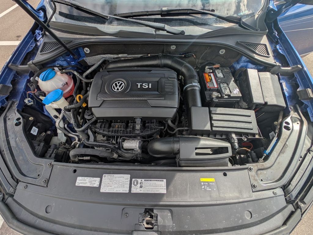 2017 Volkswagen Passat Image 46