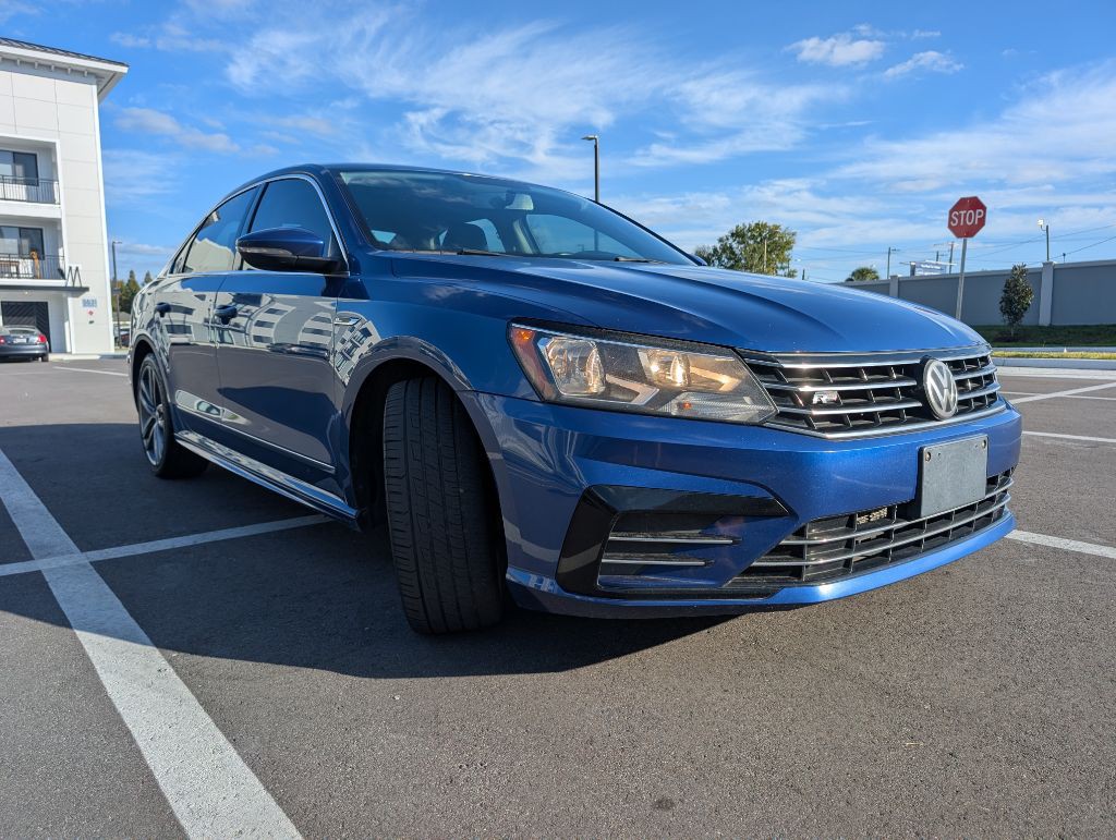 2017 Volkswagen Passat Image 4