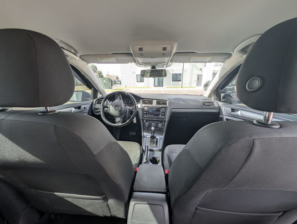 2019 Volkswagen Golf Image 23