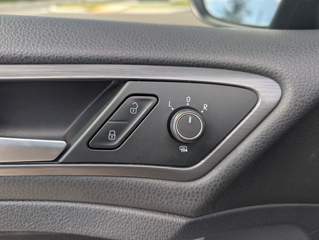 2019 Volkswagen Golf Image 28