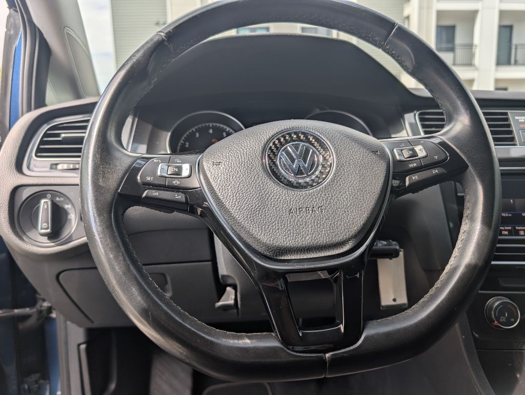 2019 Volkswagen Golf Image 30
