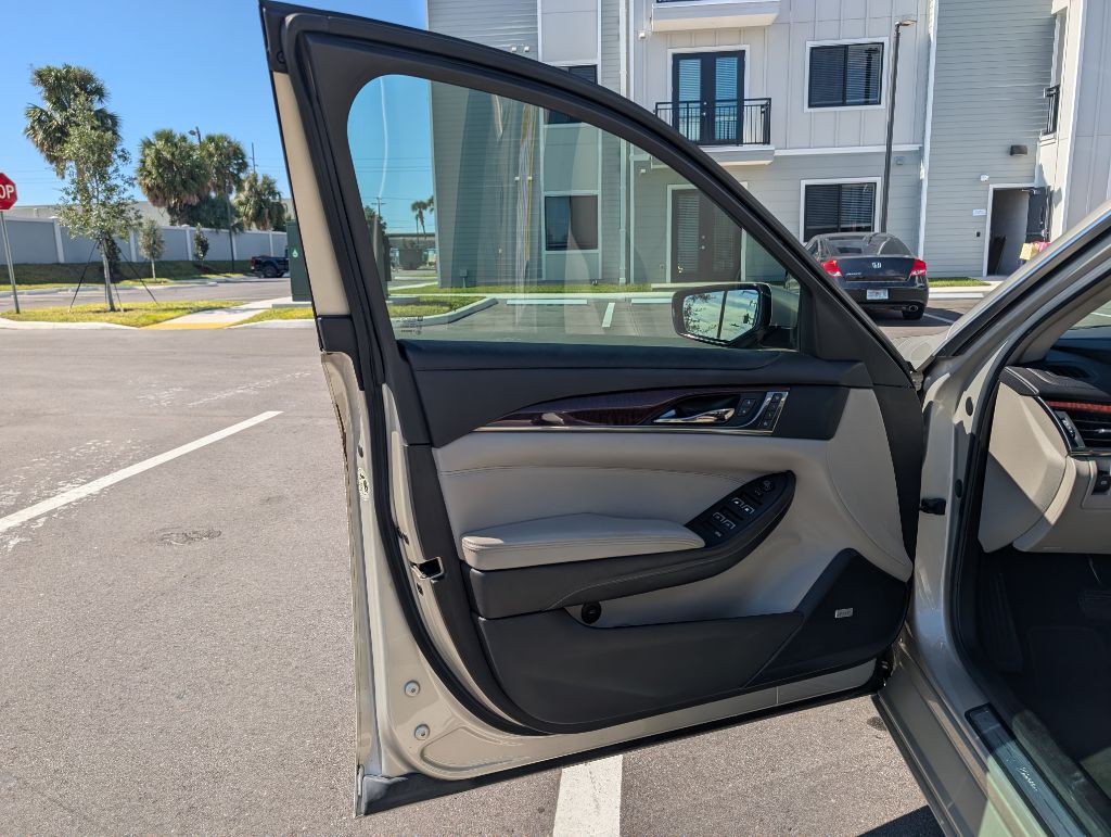 2014 Cadillac CTS Image 13