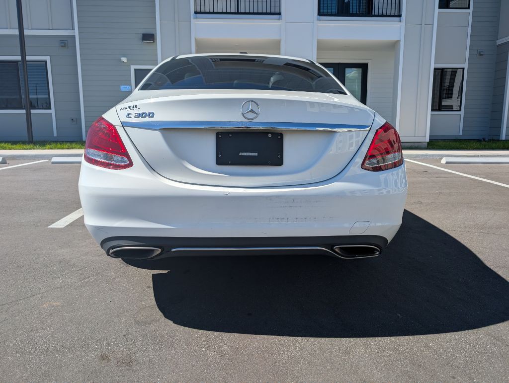 2018 Mercedes-Benz C-Class Image 8