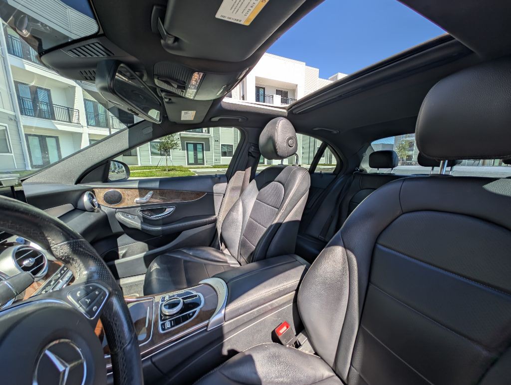 2018 Mercedes-Benz C-Class Image 15