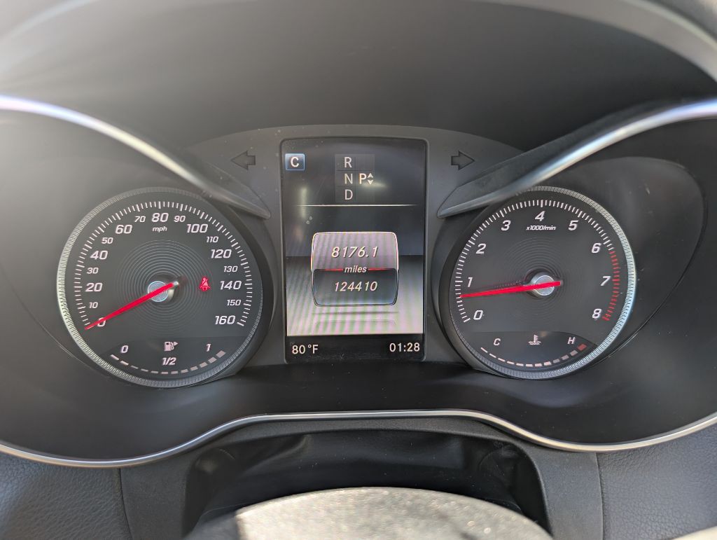 2018 Mercedes-Benz C-Class Image 31