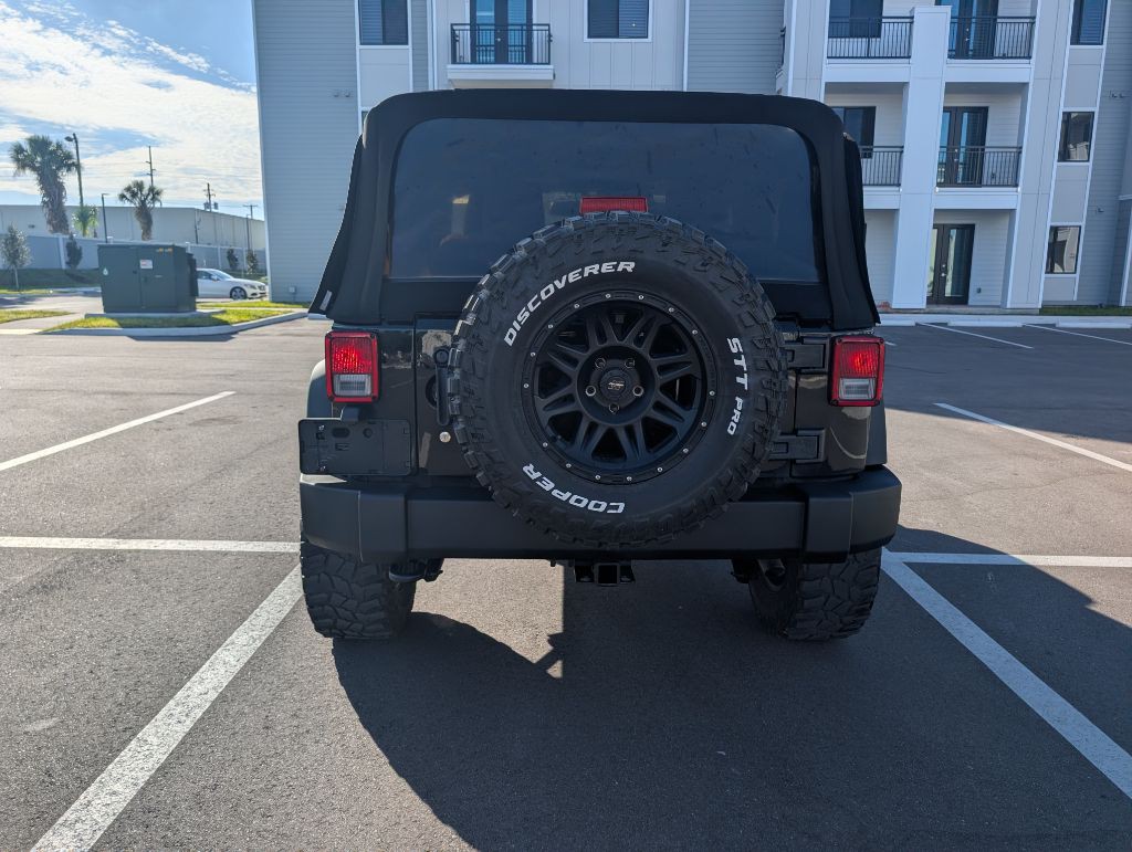 2017 Jeep Wrangler Image 8