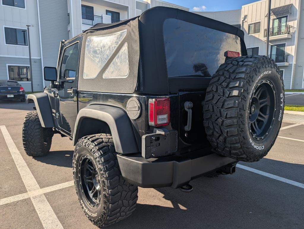 2017 Jeep Wrangler Image 10