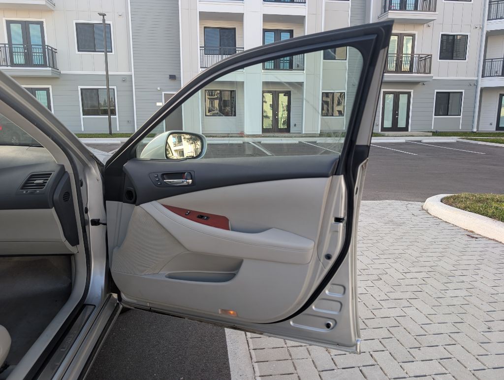 2008 Lexus ES Image 23