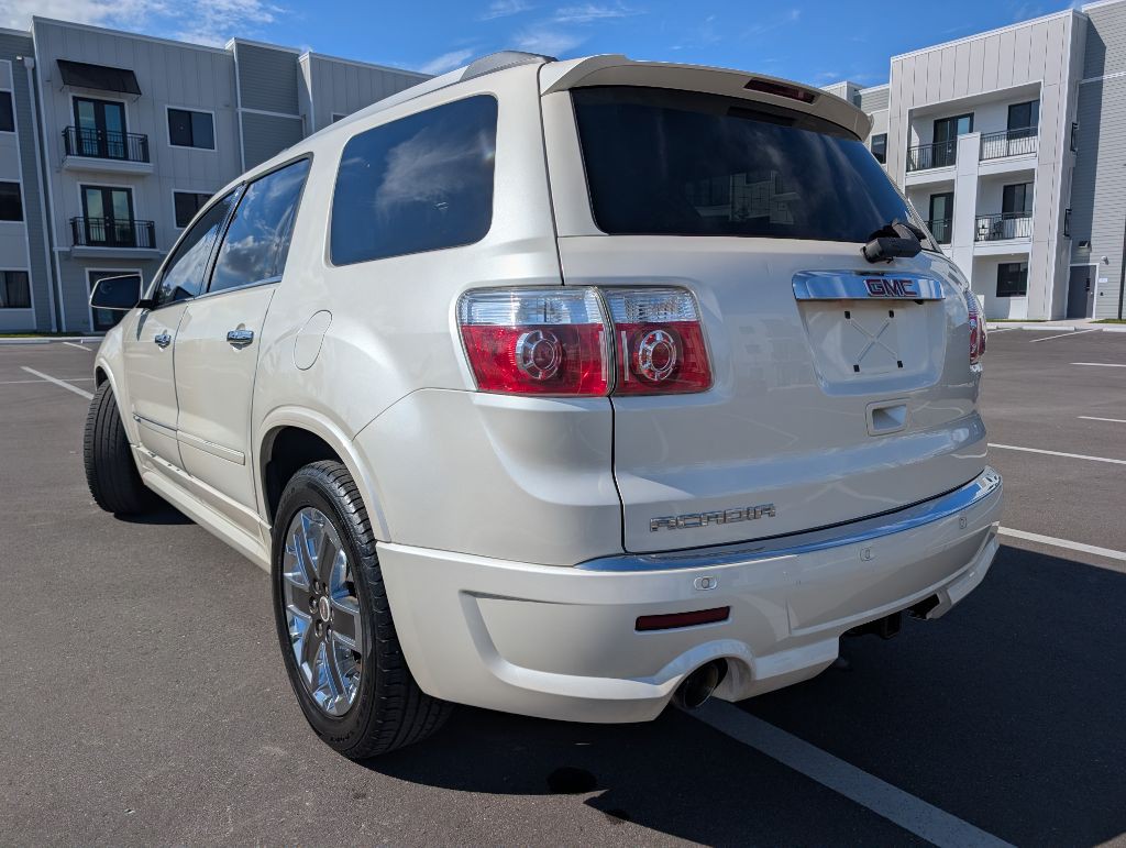 2012 GMC Acadia Image 10